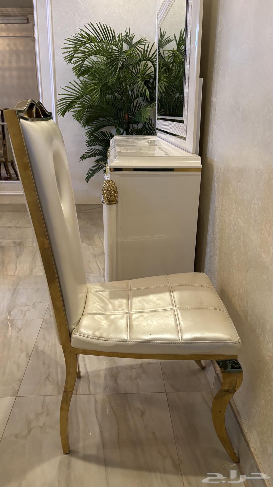 Chairs63668731884033111