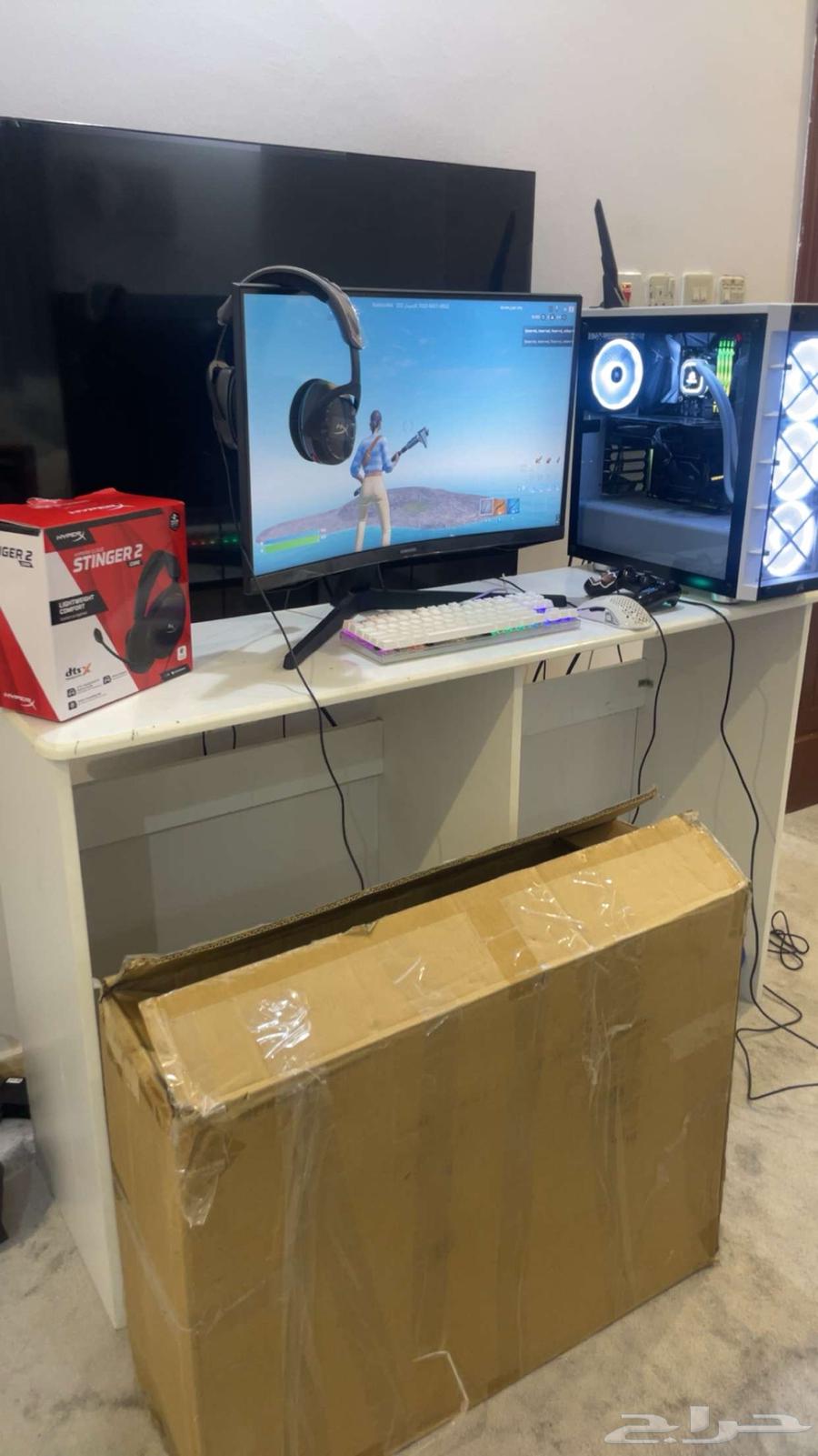 Urgent sale of a computer setup63675158285699113