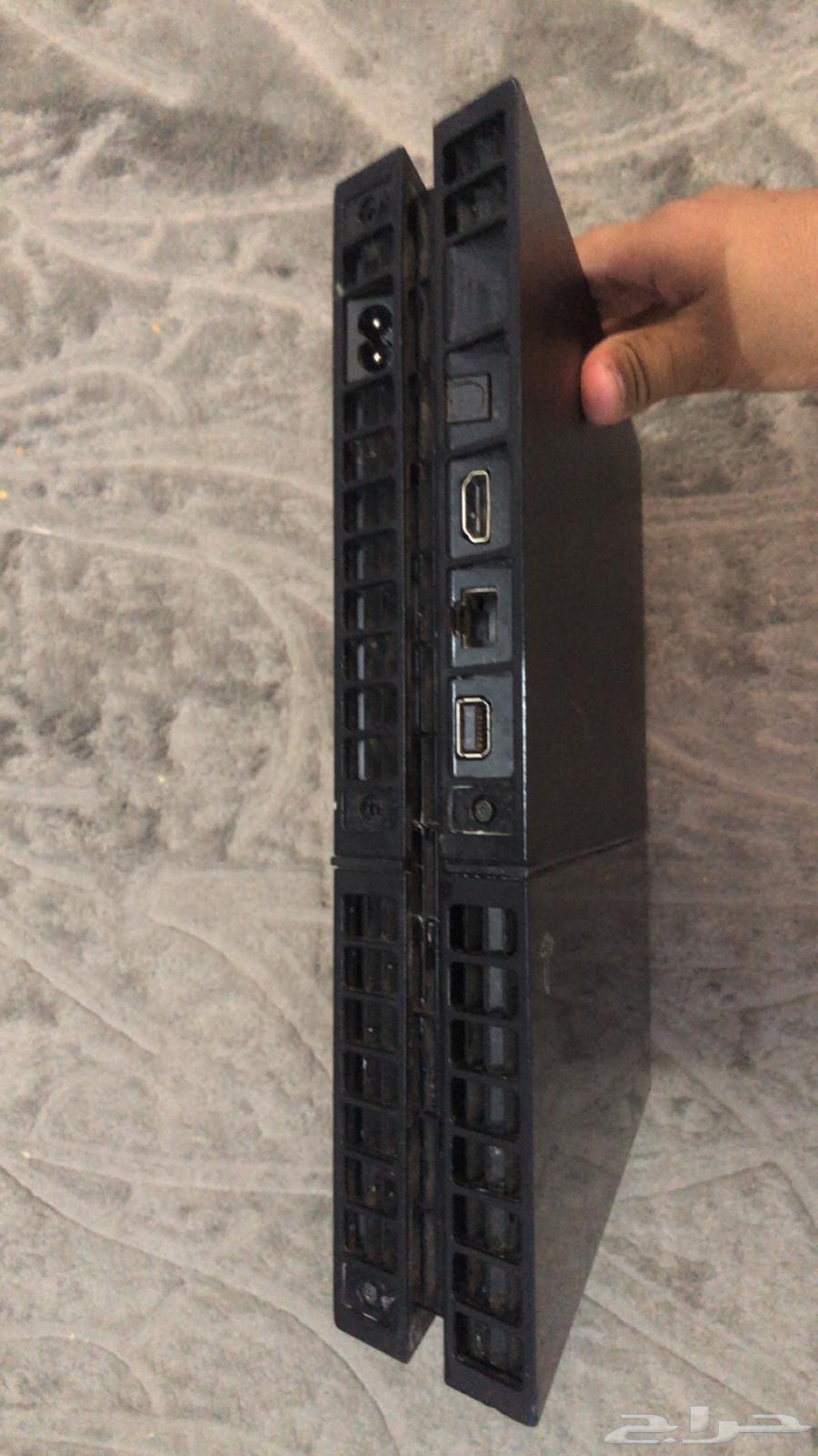 Sony 4 users, new and in new condition with preloaded games Fortnite63756343120258112