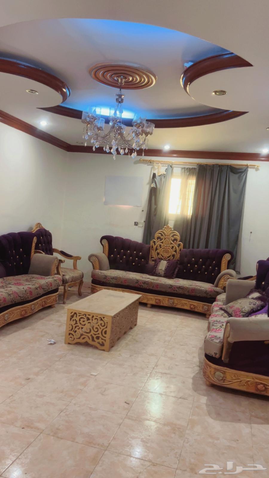 Slightly used sofa63673384543747110