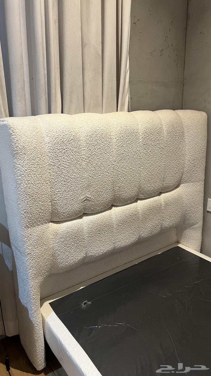 سرير 120x200 للبيع قماش بوكليه63670266204803110