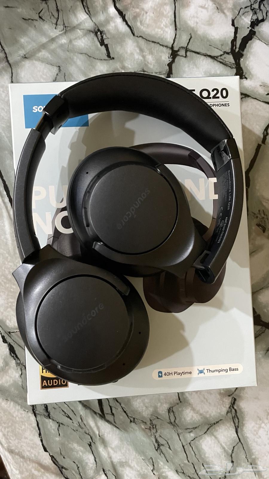 Headphones63667806931841112