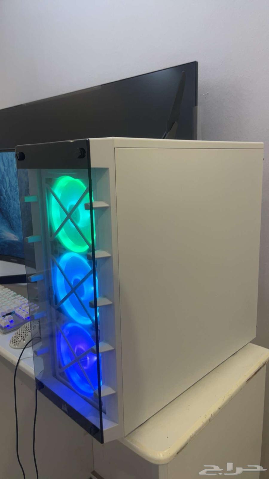 Urgent sale of a computer setup63675158285699114