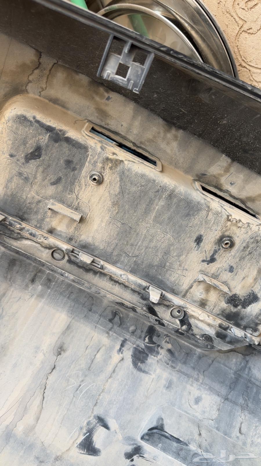 Mustang 2011 2012 radiator support, spark plug, agency body without cracks63722958825346111