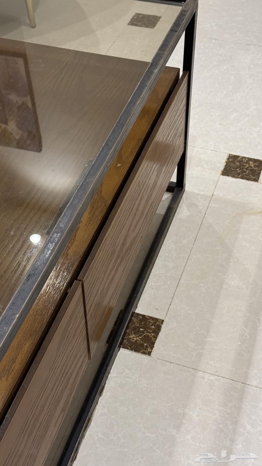 Coffee table63667804106370111