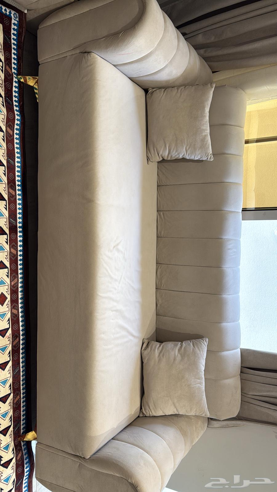 Three-piece sofa63667804034178111