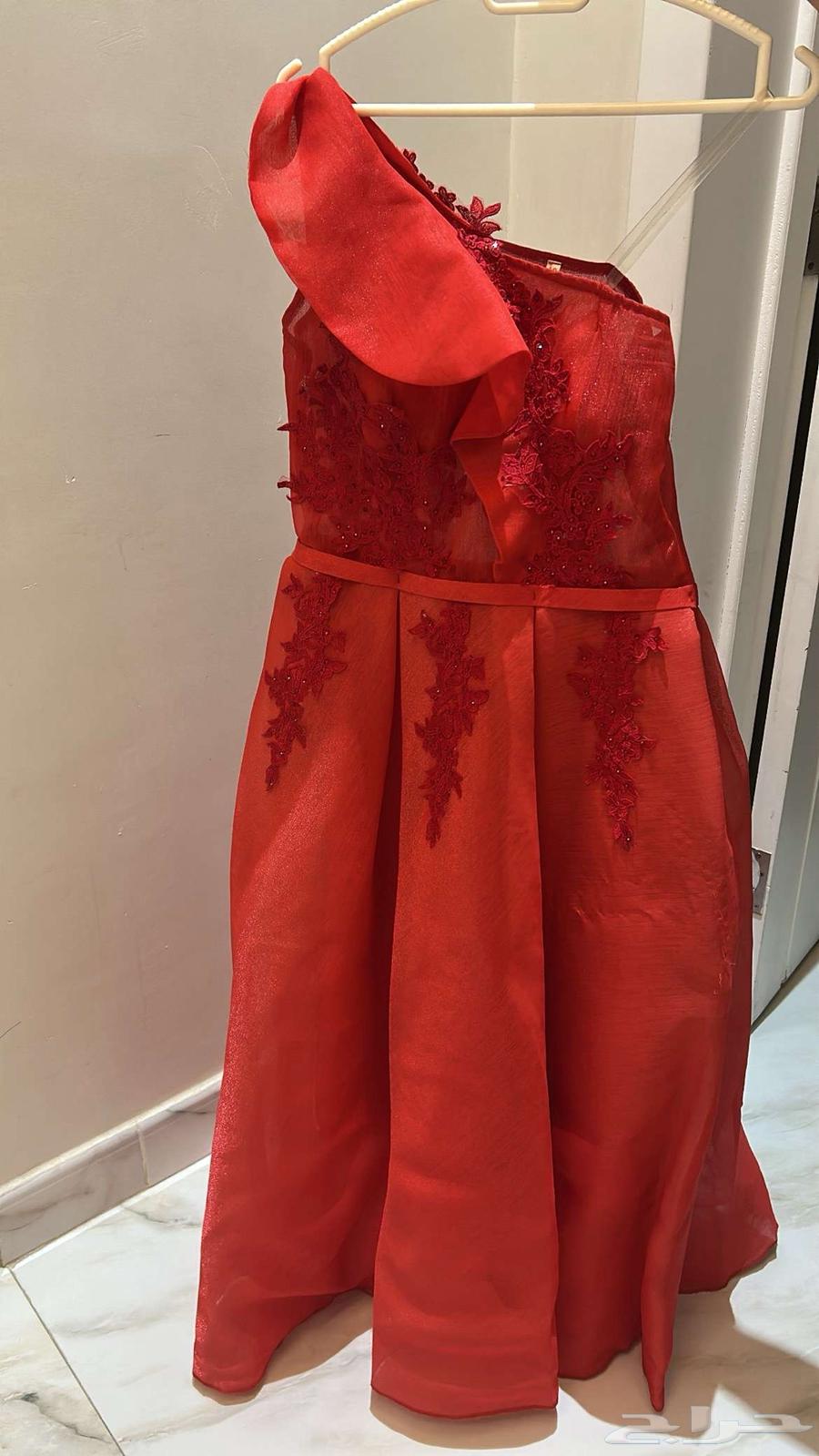 Size. M Monday wear once brand new red 100 and mof 17063675244716674112