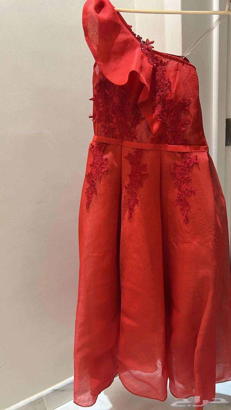 Size. M Monday wear once brand new red 100 and mof 17063675244716674113