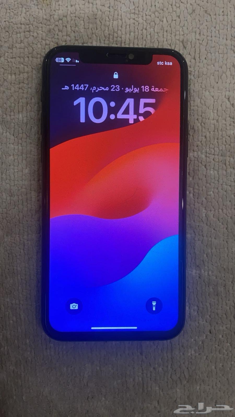 iPhone 11 Pro with replaced screen and has a scratch63675421543682111