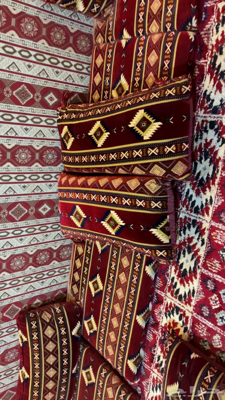 مساند مع الارضيات للبيع63673653802753111