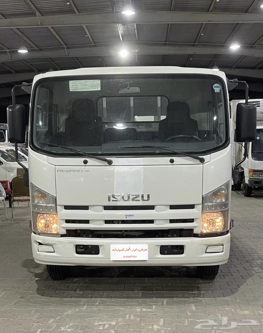 Dina Isuzu Super Jumbo 2011 Zero63718814060931111