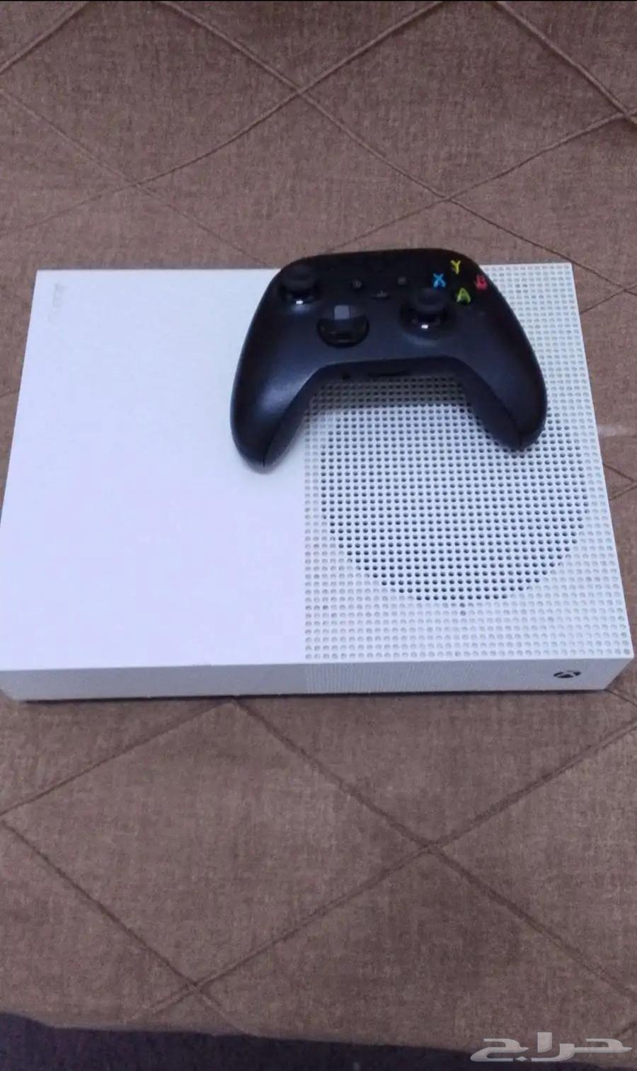 Clean working Xbox, condition apply, test and take it for 40063672643574275110