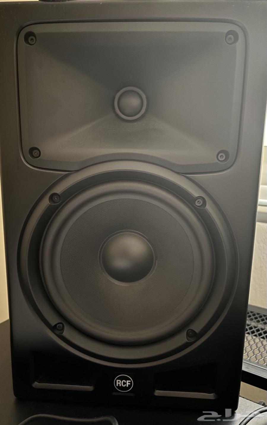 2 سماعات احترافية 8 إنش نوع AYRA PRO 8 RCF63671748611969110