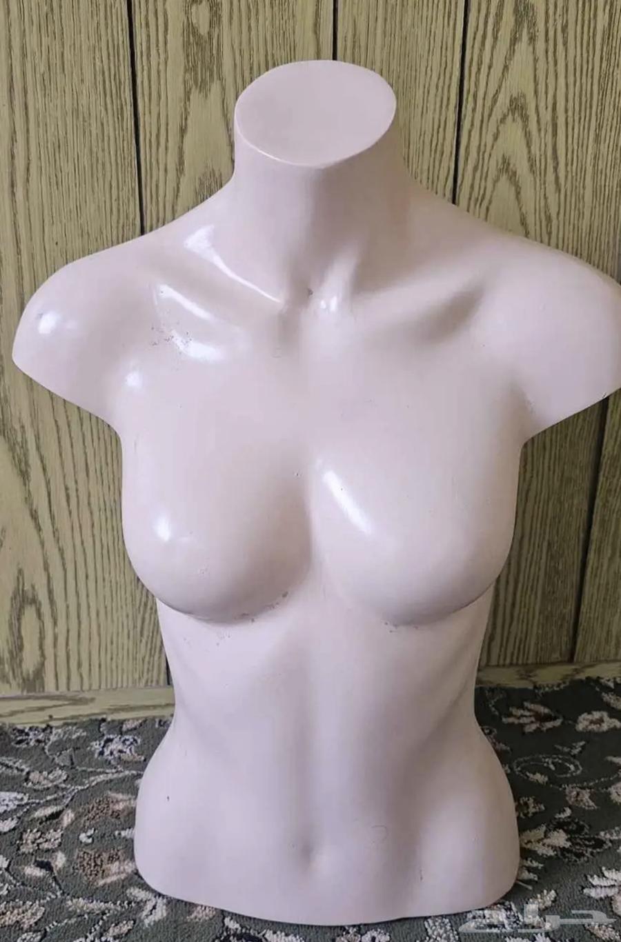 Figures . Mannequin price 15 riyals63670623115906110