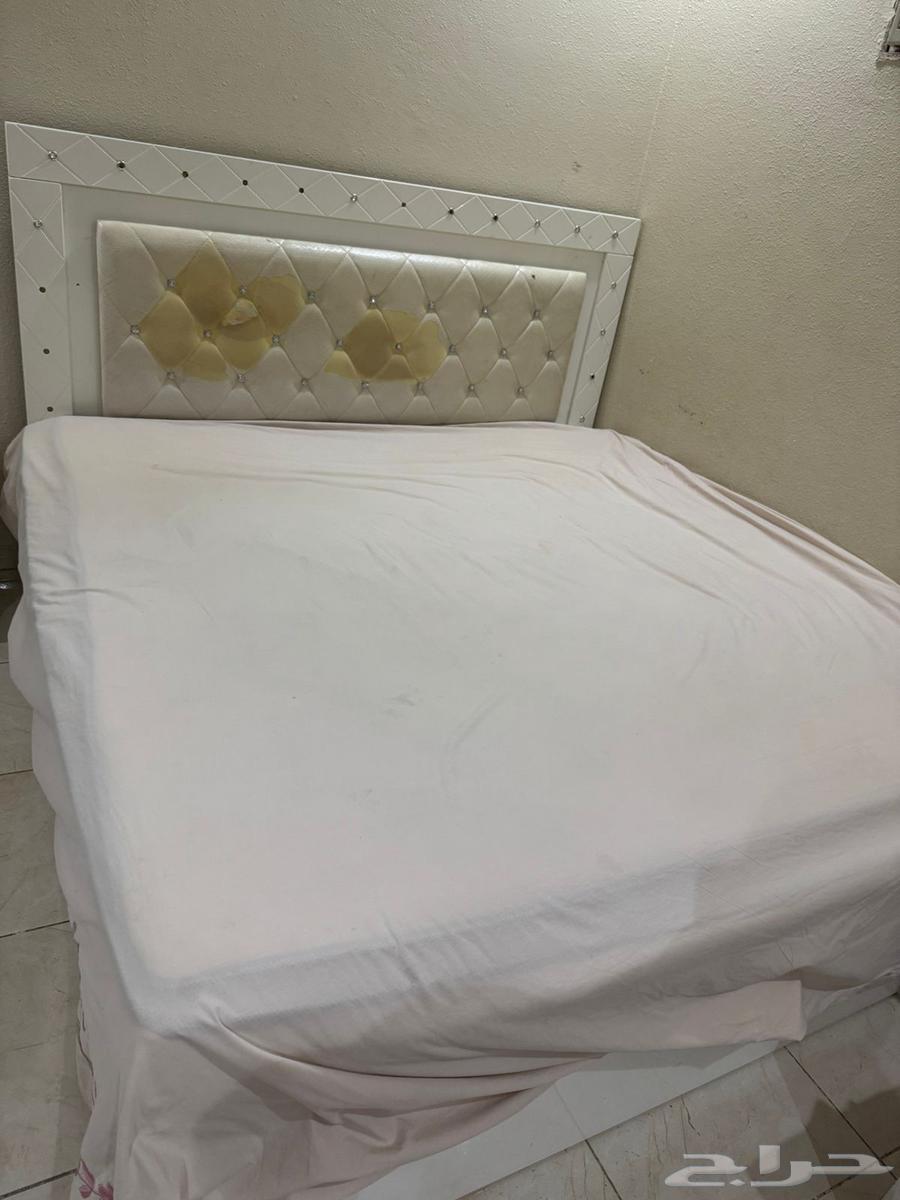 Furniture for sale at low prices due to moving63673657546242110