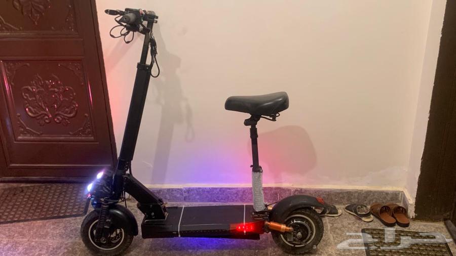 Clean Monster scooter, price 1000, single 850, negotiable63668208388993112