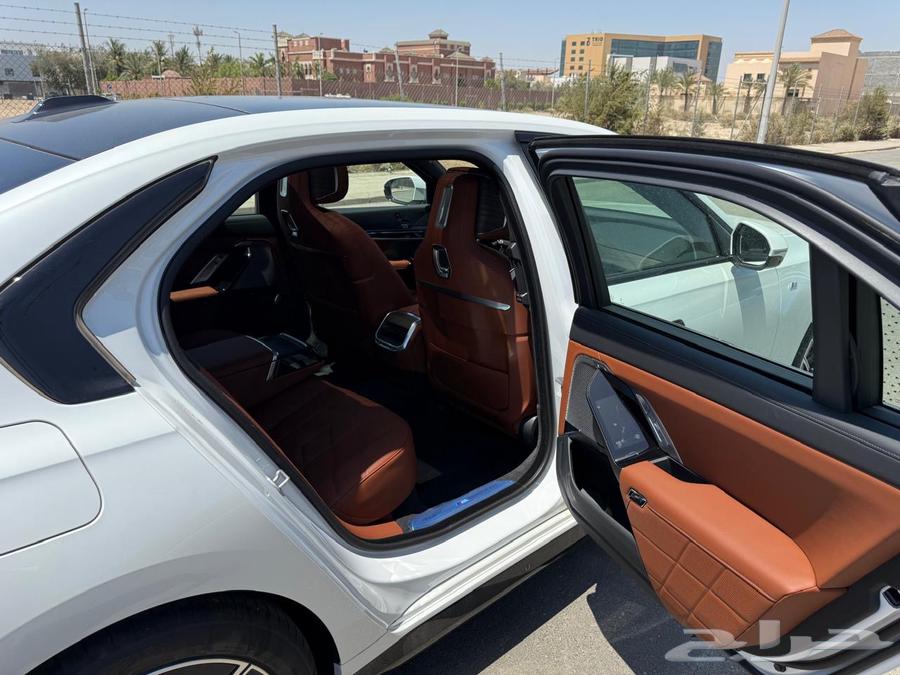 بي ام دبليو63724087796994113