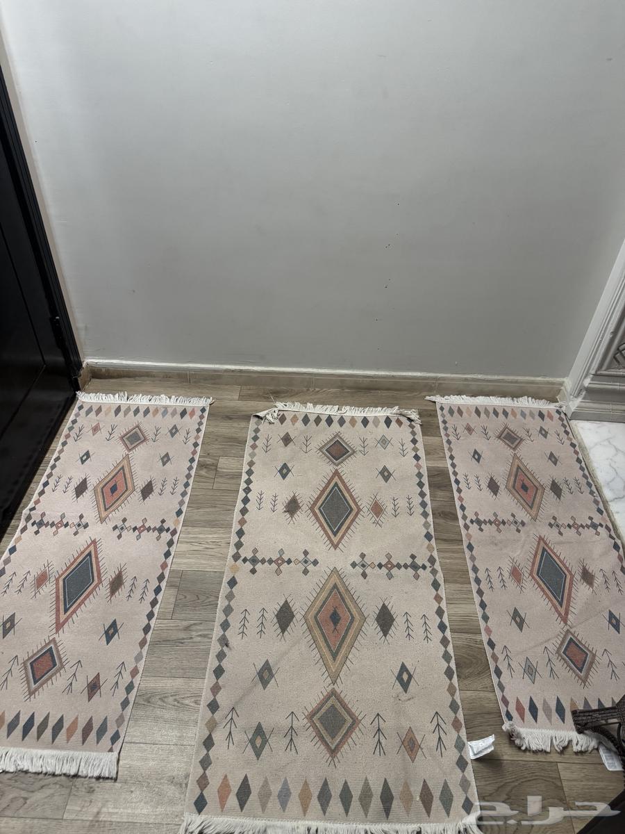 IKEA chairs, floor mats, and trays63669916993922110
