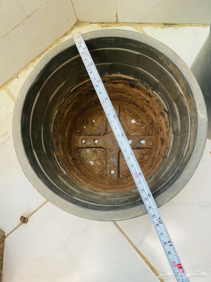 Used planting pots63670434397697112