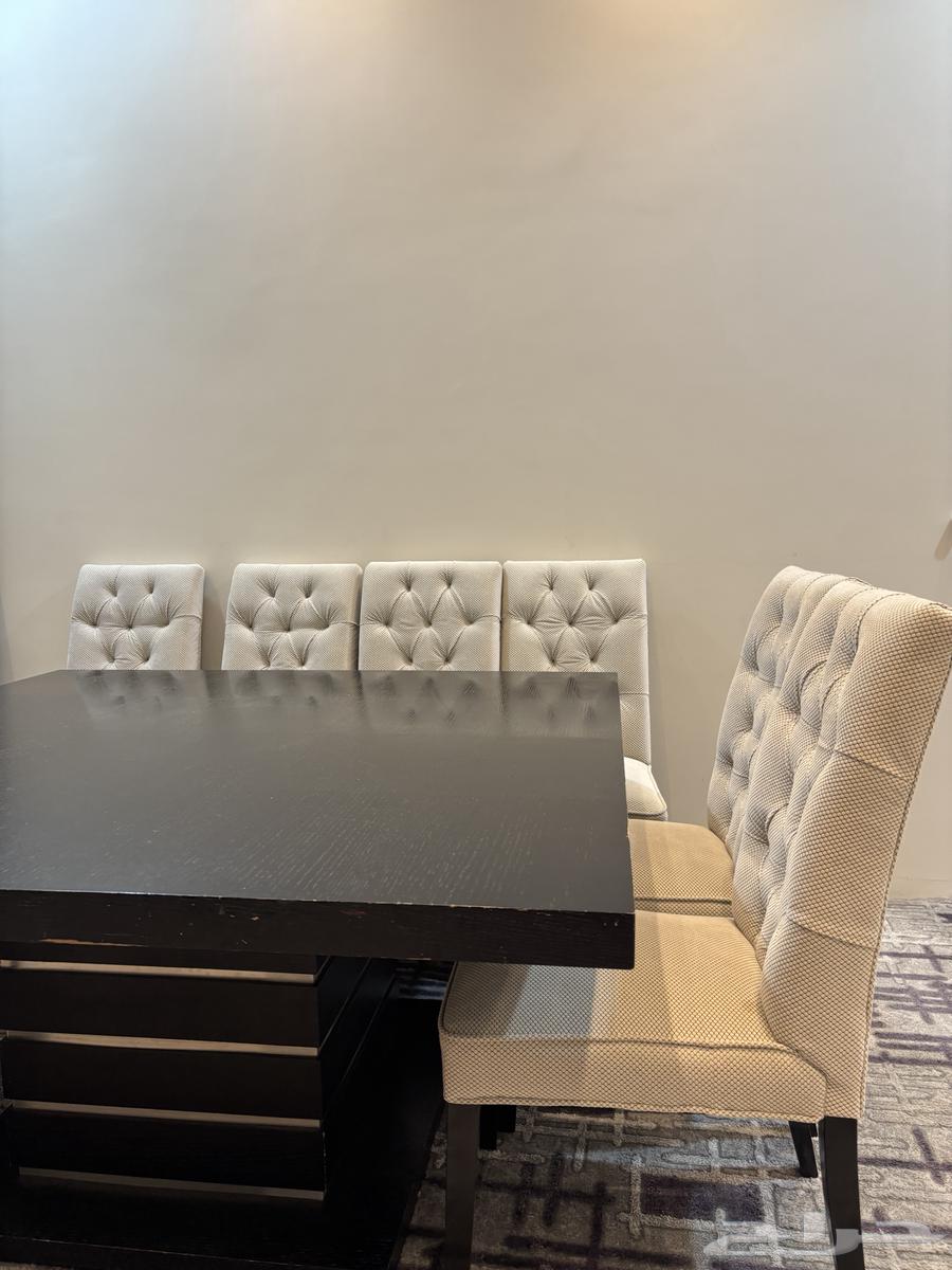 طاولة طعام للبيع63671498061443111