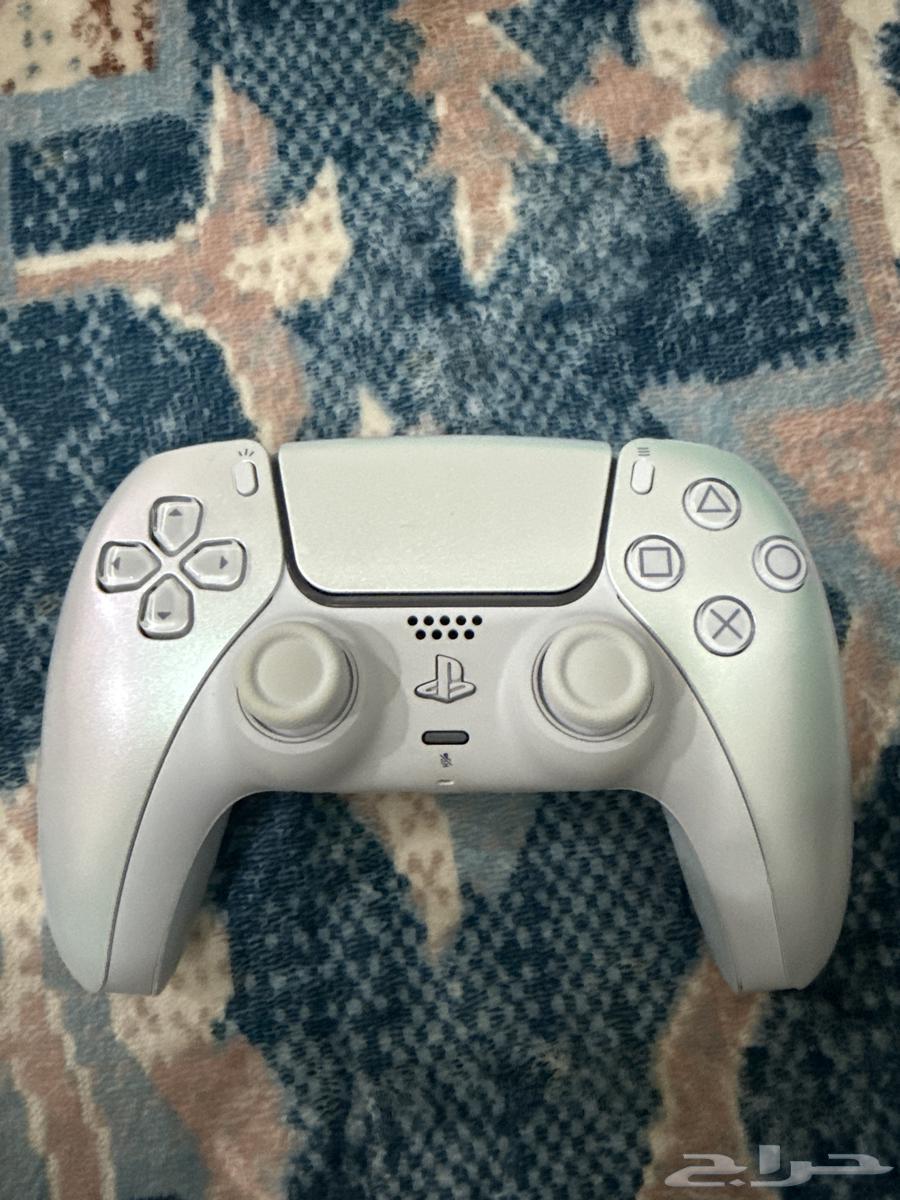 Sony Hand Used for a Week63669917184515110