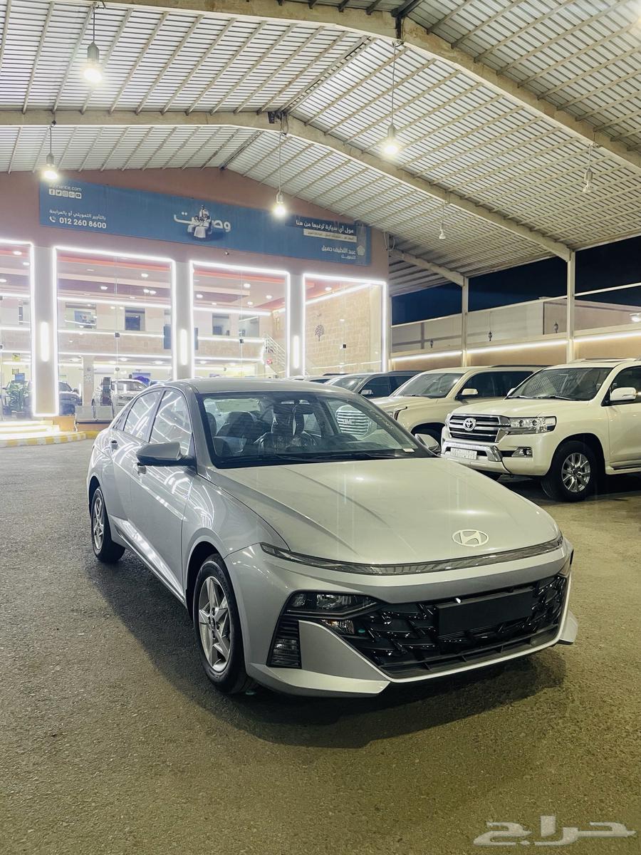 Hyundai Accent - Standard - 202663722313888642111