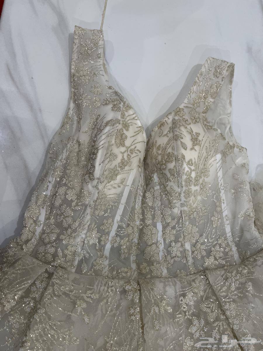 Bride's dress63668824067458110