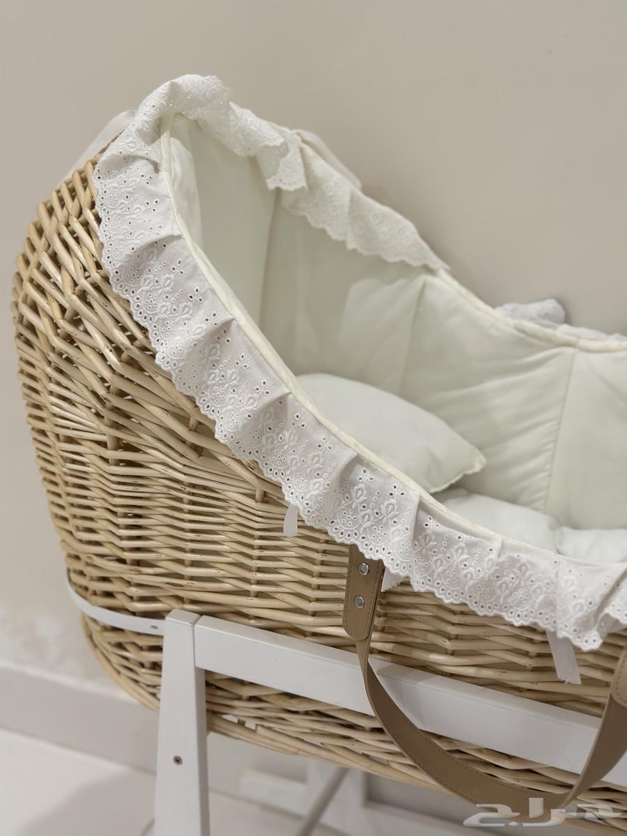 Moses' new sibling basket, very simple to use, very clean, no defects63673384669057111