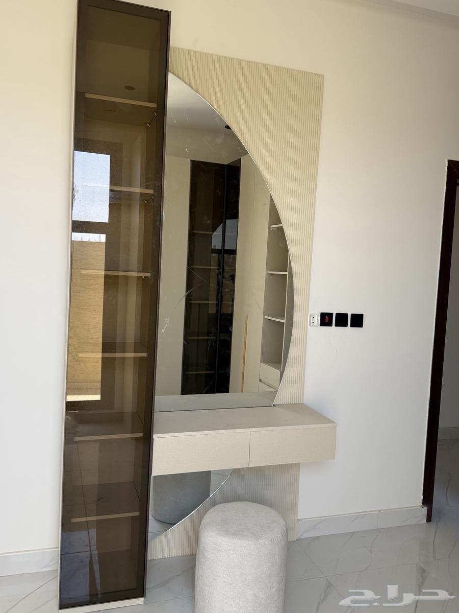 سرير وتسريحه وبوف63669015300610110