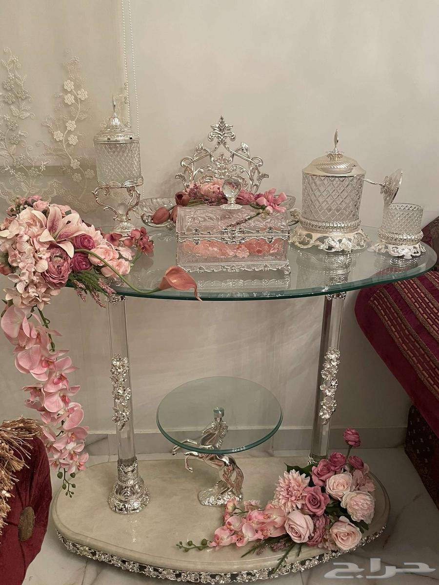 عربية شبكة فضية نظيفة وجديدة63670970438915111