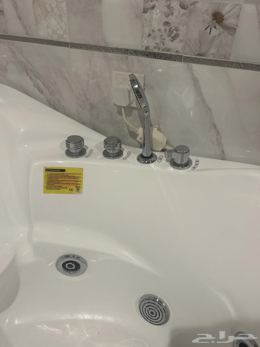 جاكوزي63672855477505112