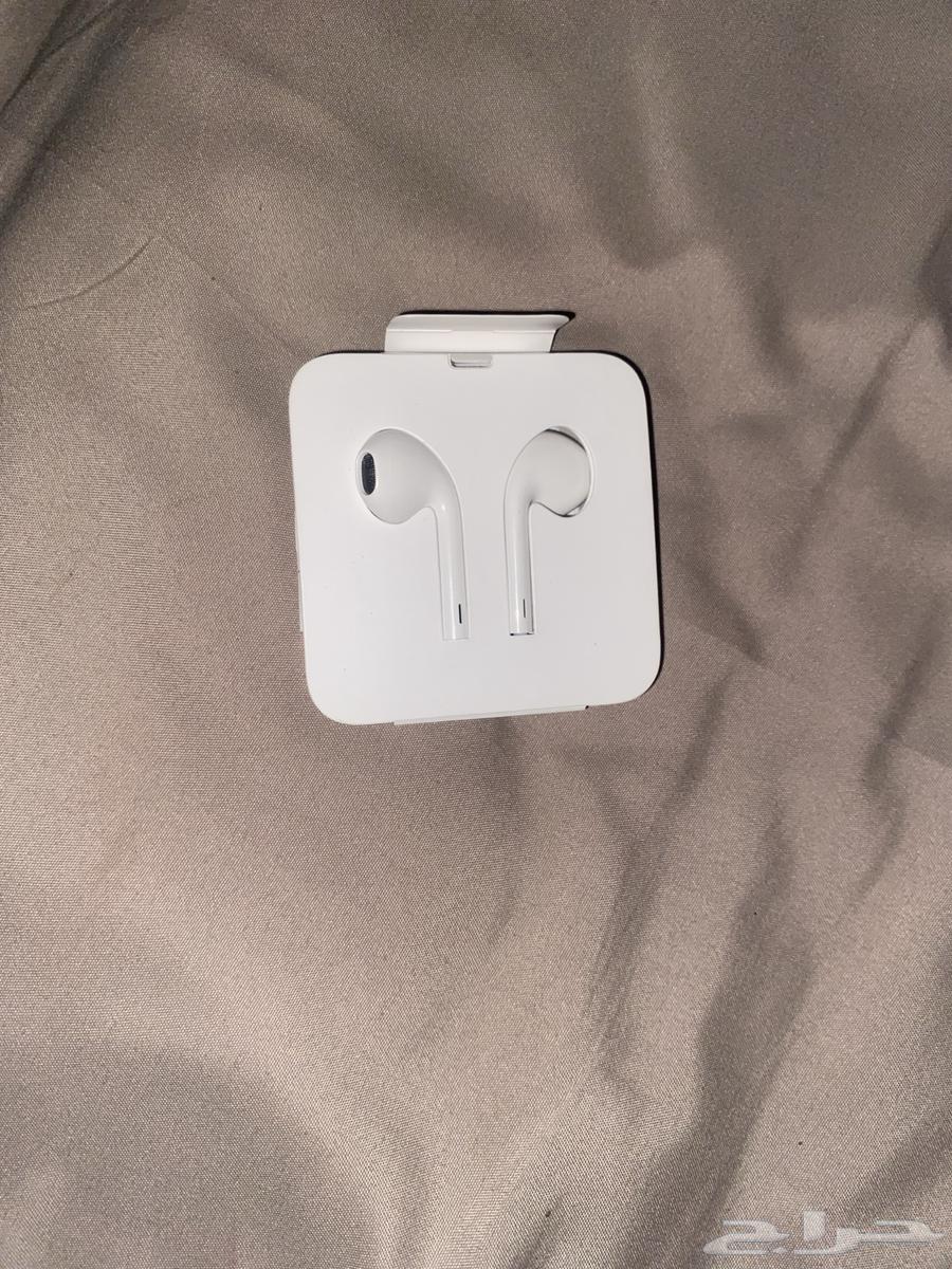 السماعات iPhone63671667053699111