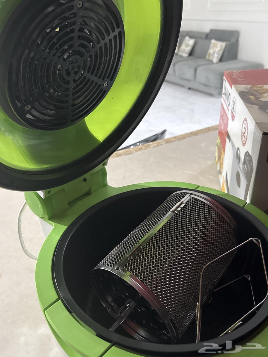 New air fryer never used or used once63673280127745111