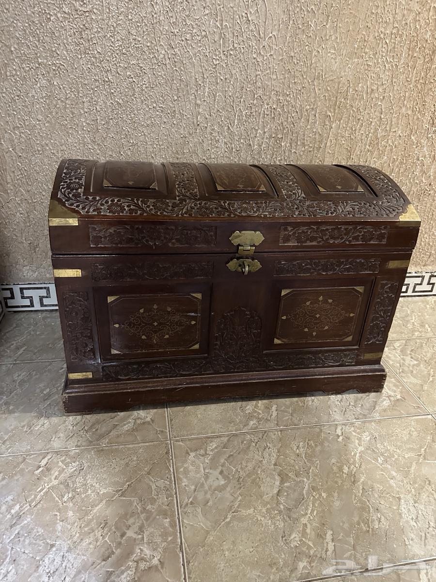 Old storage box63670001081474110