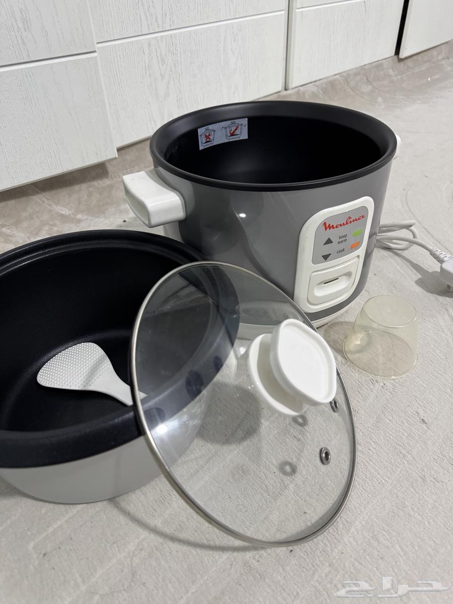 Electric pressure cooker, steam type, never used, brand new, asking price63667809300481111