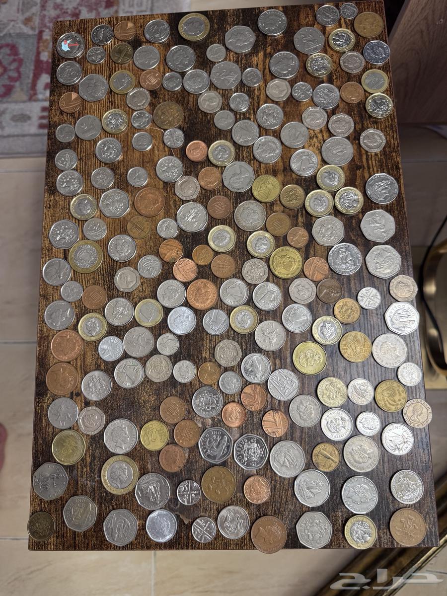 مجموعة نادرة من العملات الأجنبية المعدنية برطانيا وكندا وغي63672857864578112