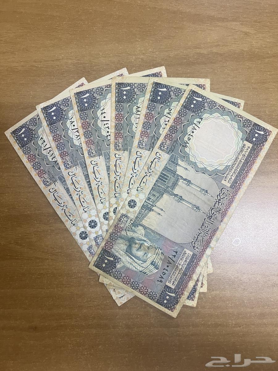 6 banknotes of 100 Riyals, King Khalid (may Allah have mercy on him)63670535043201112