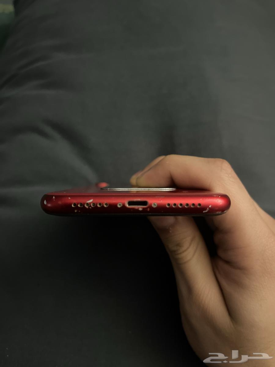 Red iPhone XR 64GB, SIM card not working63675334660098114
