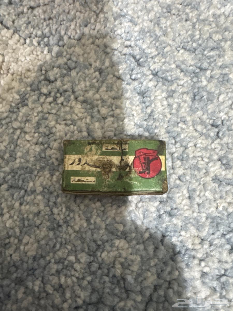 Old and very rare juice and Pepsi cans, and an old Gandour gum63671498087938114