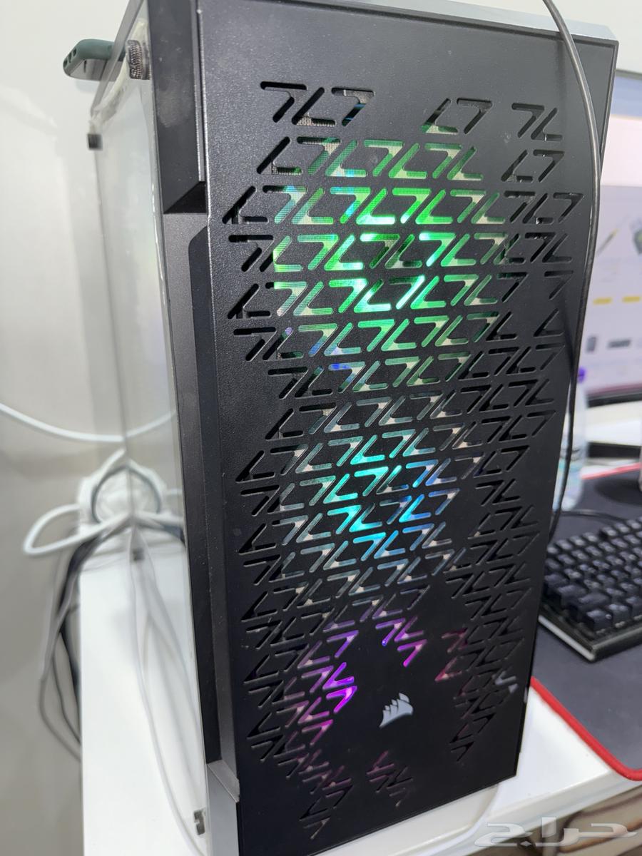 Corsair iCUE 220T63674897898369110