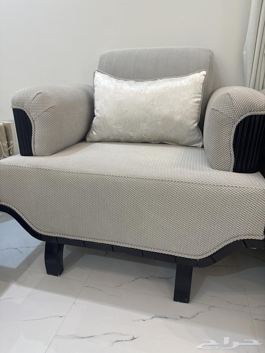 كنب مودرن مفرد جديد للبيع63673653727107112