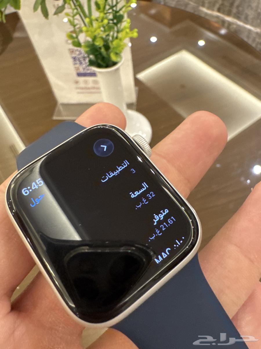 Apple Watch SE 2024 new brother with box and all accessories63672749358466114