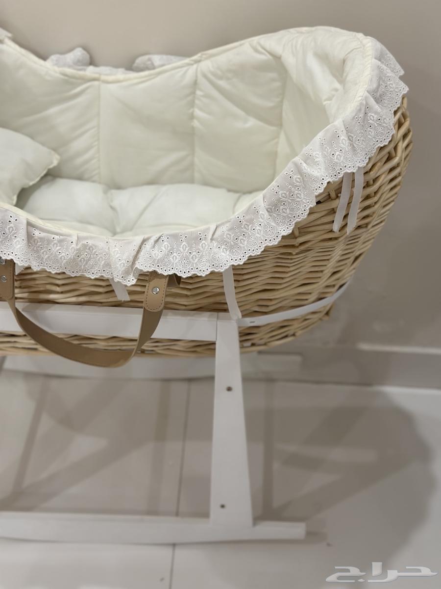 Moses' new sibling basket, very simple to use, very clean, no defects63673384669057113