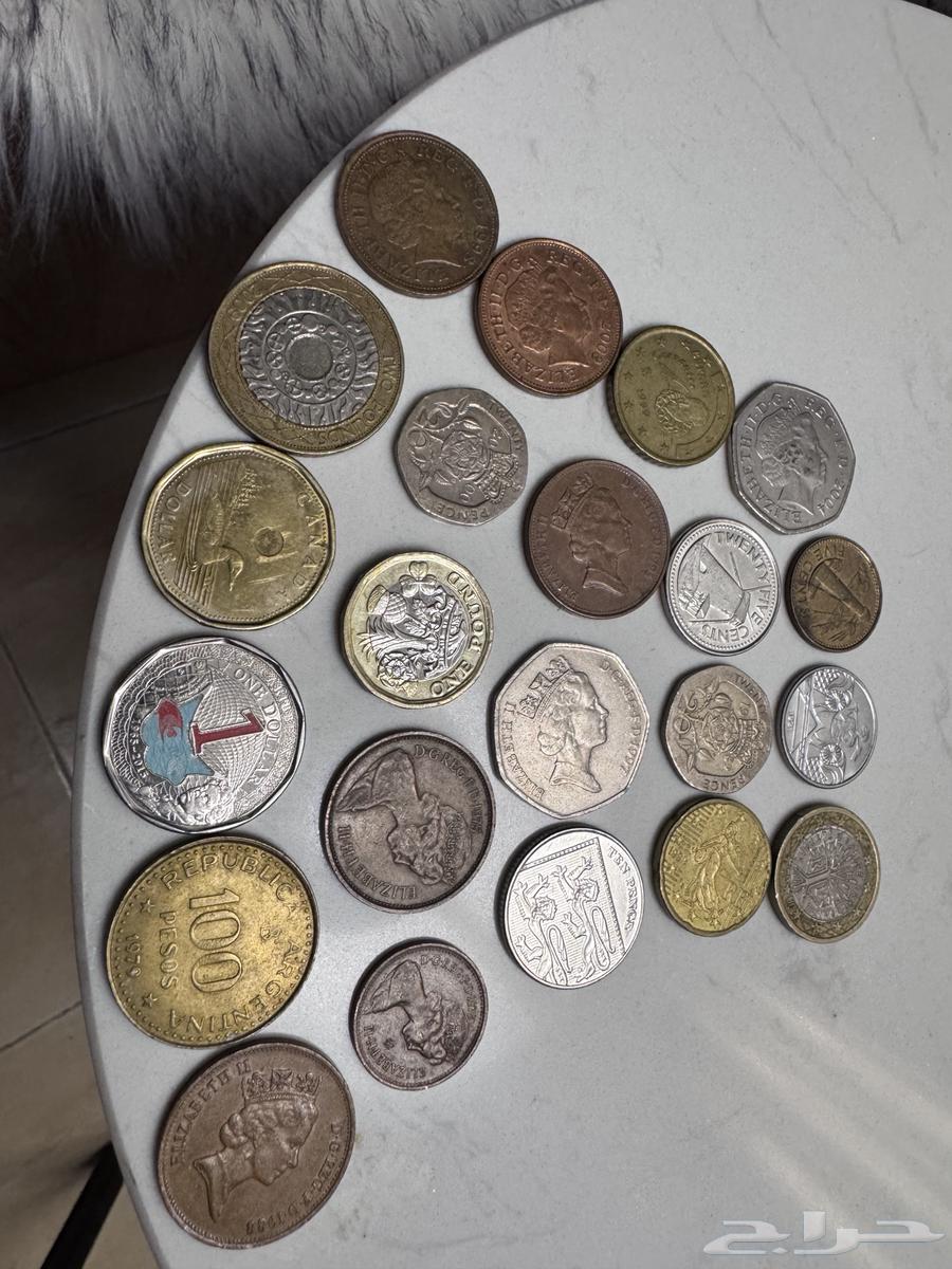 مجموعة نادرة من العملات الأجنبية المعدنية برطانيا وكندا وغي63672857864578111