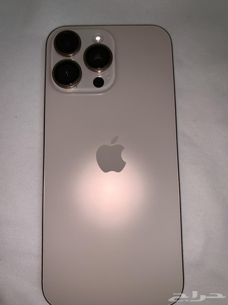 أيفون 16bro max استعمال خفيف البطارية 99 مع كل اغراضو كرتون63675601798145111