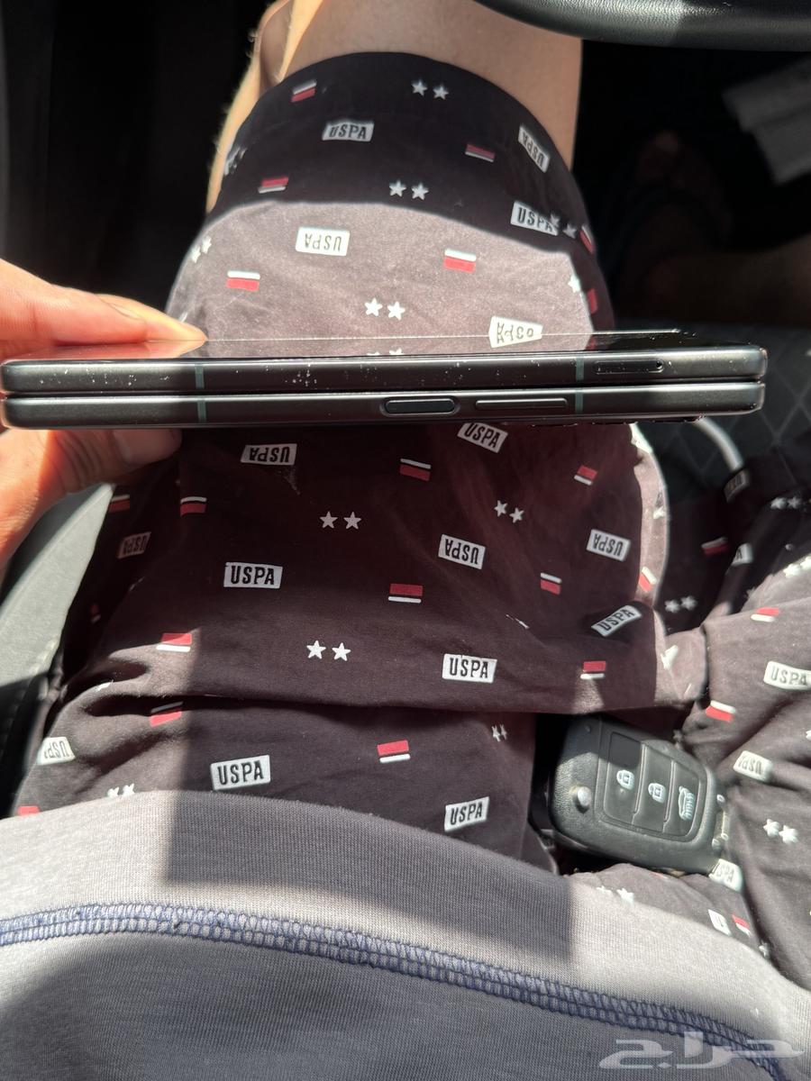 Galaxy Z Fold 363669824383362111