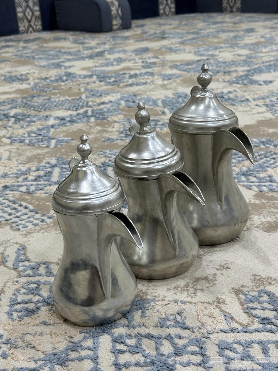 دلال عمل بغداد63669554765186111