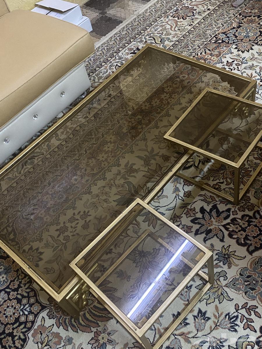 Floor service table63675601763073111