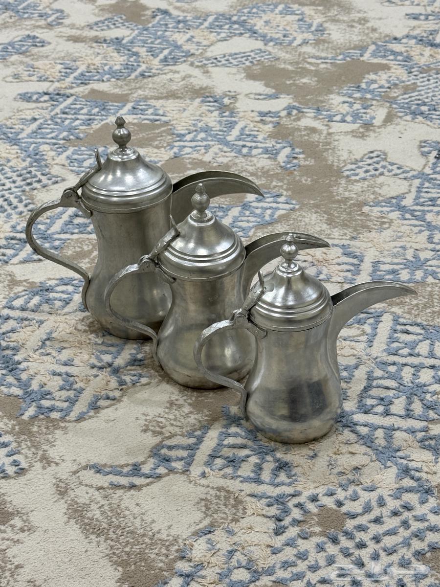 دلال عمل بغداد63669554765186112