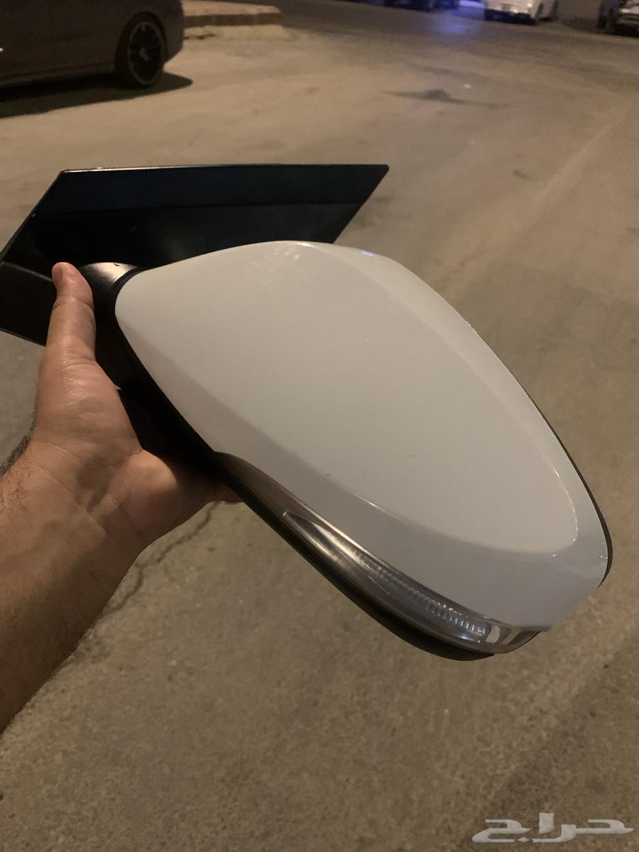 Left Side Mirror (Driver's Side) Accent63725030160641112